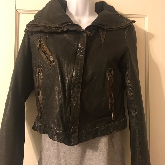 Andrew Marc black leather jacket - Picture 2 of 4